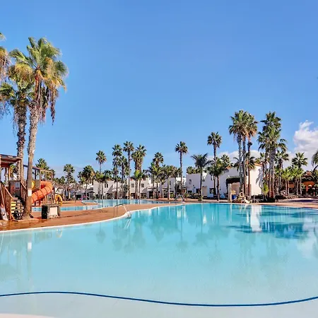 Oasis Duna Surfhouse Pool * Corralejo