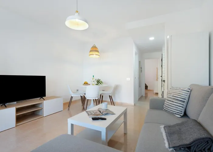 Oasis Duna Surfhouse Pool * Κοραλέχο