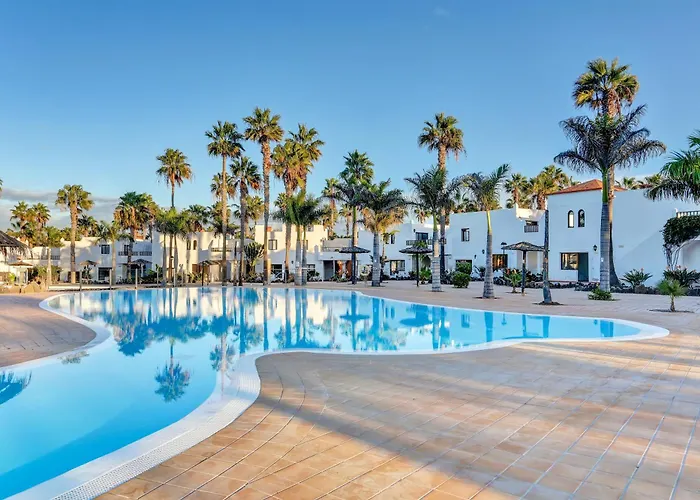 Oasis Duna Surfhouse Pool Κοραλέχο