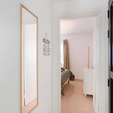 Oasis Duna Surfhouse Pool * Corralejo