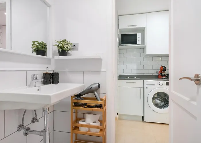 Oasis Duna Surfhouse Pool