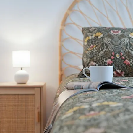 Oasis Duna Surfhouse Pool