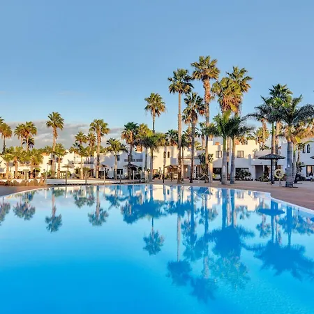 Oasis Duna Surfhouse Pool * Corralejo